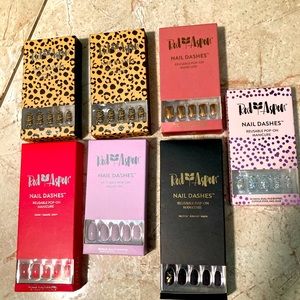 7 packs of Red Aspen Nail Dashes Reusable Manicure, various styles and colors